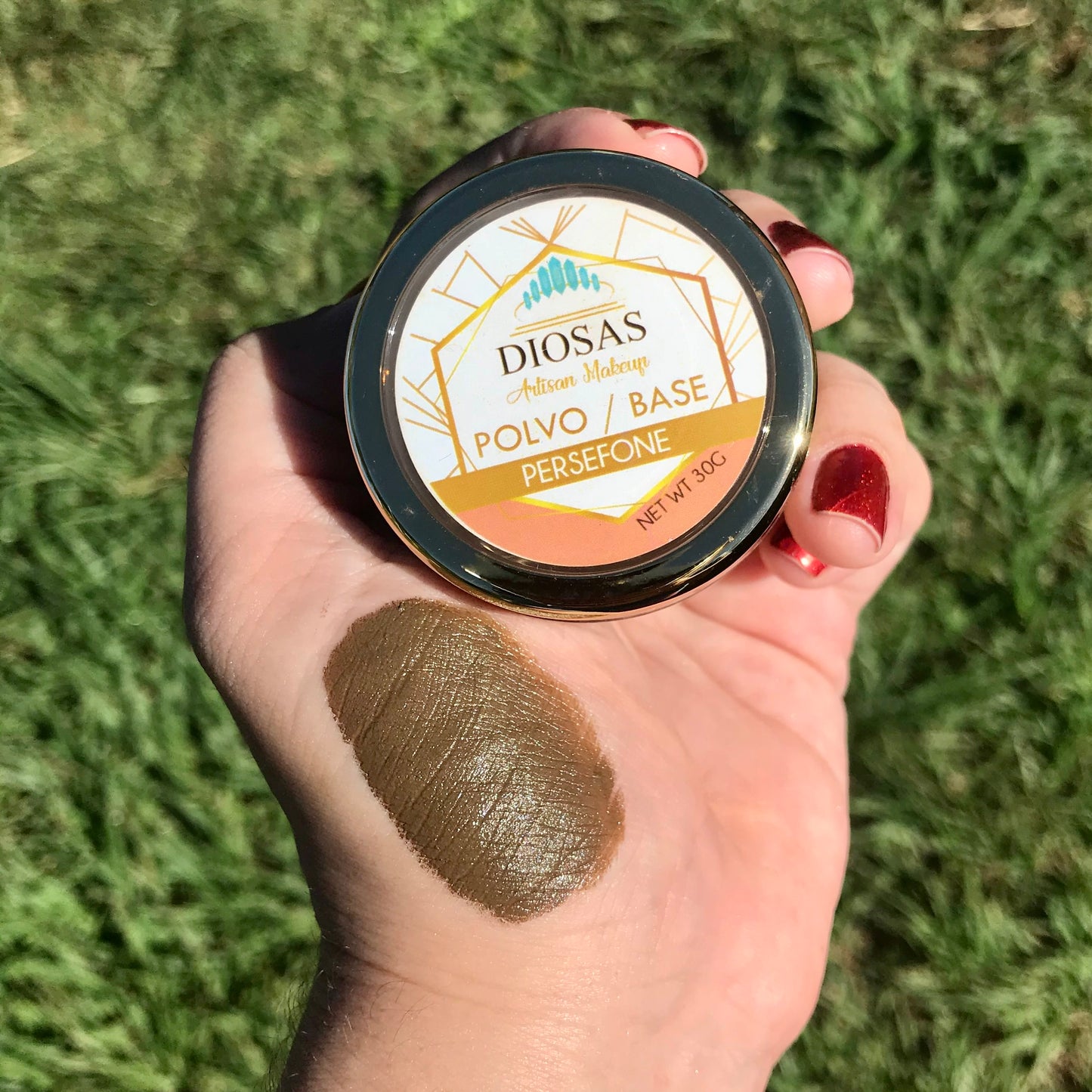 Foundation/Powder Base